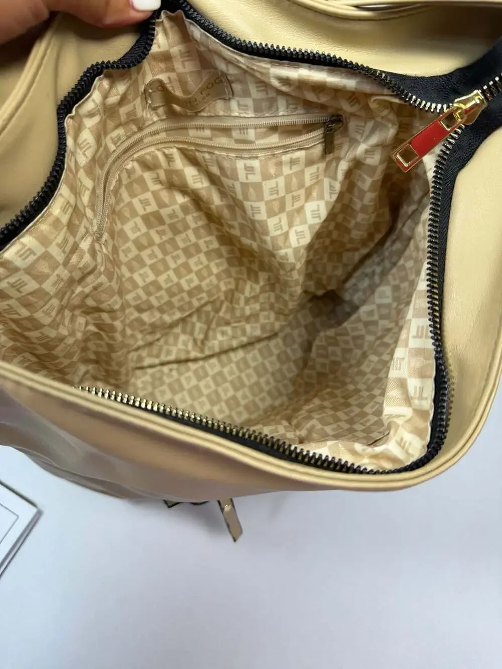 London Fog Leanna Pale Taupe Hobo Handbag Purse